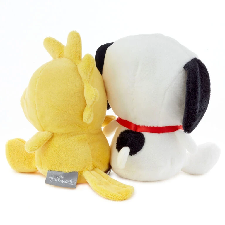 Hallmark Better Together Peanuts® Snoopy And Woodstock Magnetic Plush, 5.25" - Image 3