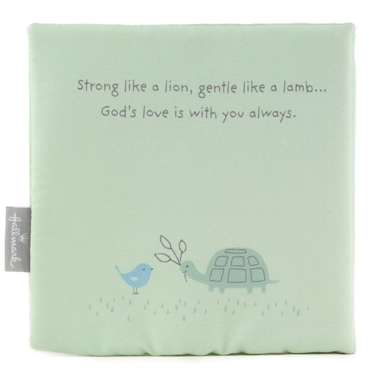 Hallmark The Lion And The Lamb: A Touch & Feel Book About God's Love Cloth Book - Image 2